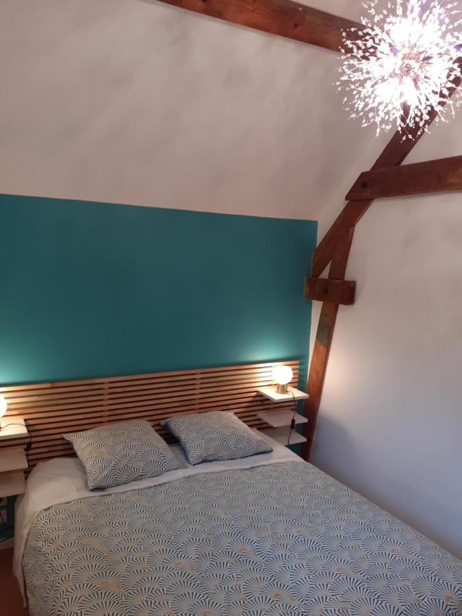 La Fee Des Eaux Bed & Breakfast Vernaison Exterior photo