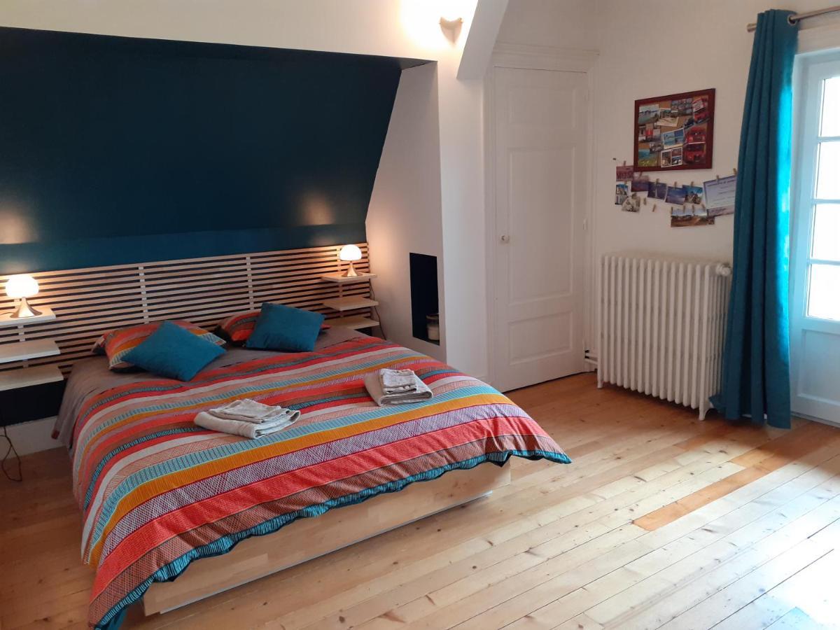 La Fee Des Eaux Bed & Breakfast Vernaison Exterior photo
